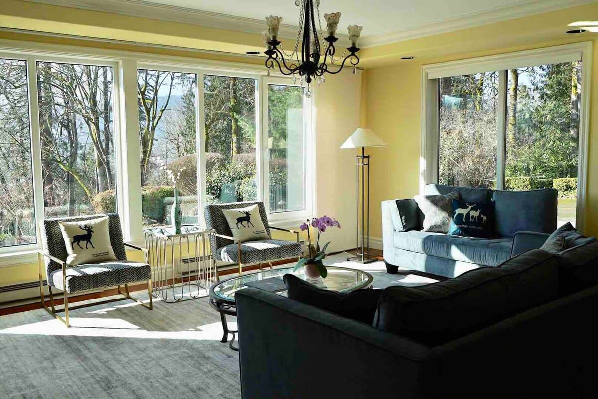 Elegant 4400sf Villa w/ Lk. & Mt. view | Sammamish - Picture 17