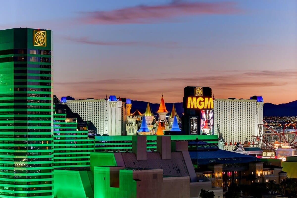 MGM Signature-16-702 1Br 2Ba Balcony Suite — Las Vegas, NV — vacation rental