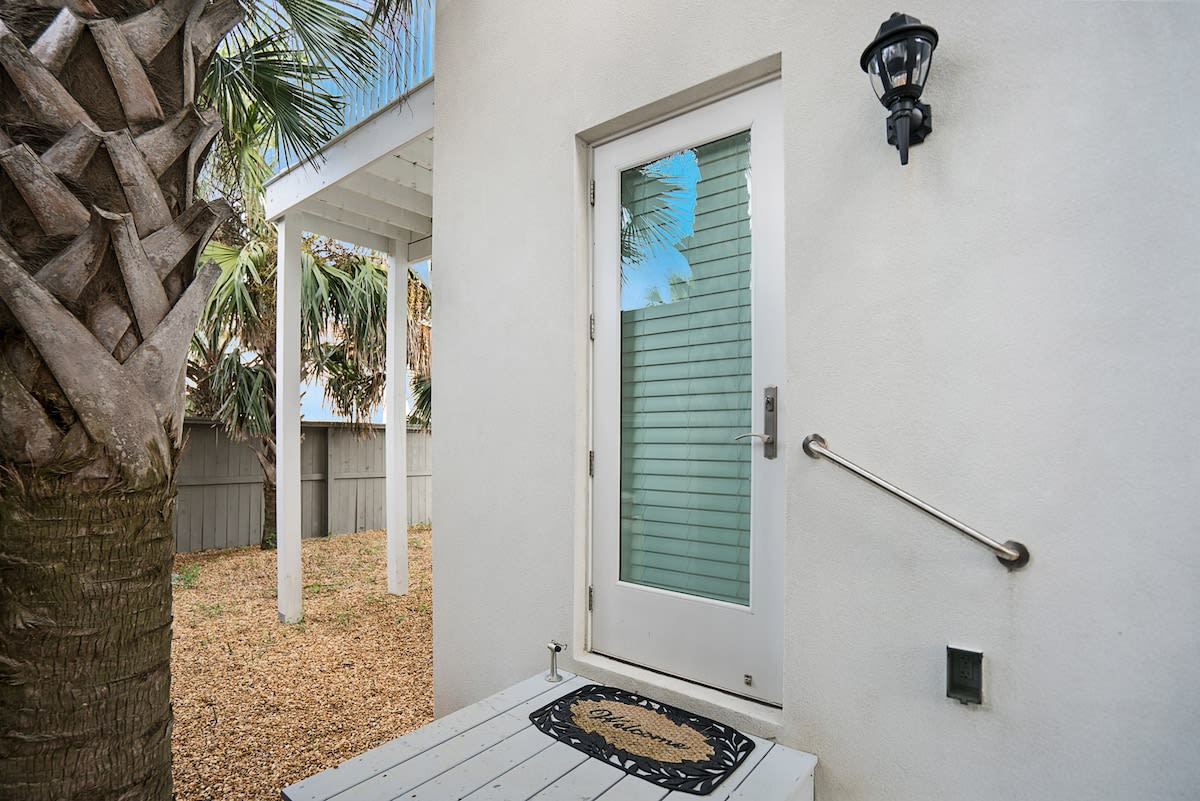 100 Steps to Beach, Deck w Ocean View, Beach Gear - Picture 20