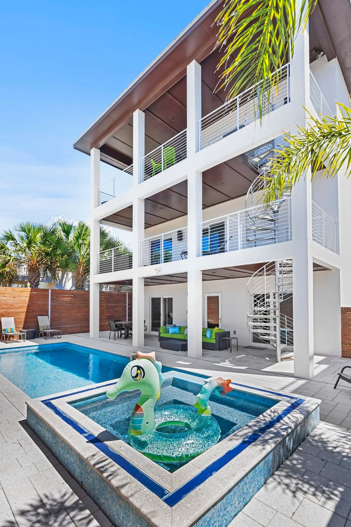 Ocean Vista Beach House, Pool, Spa, Steps To Sand - Foto 1