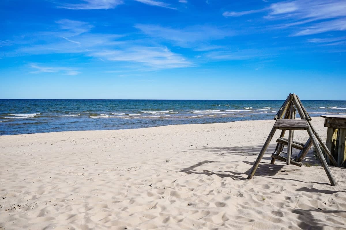 Charming Lake Huron Cottage Private Beach Access - Photo 1