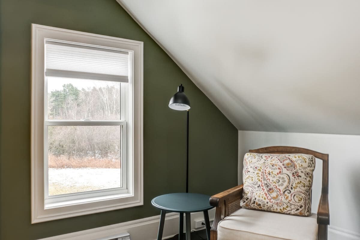 From HGTV! Marigold Suite in county farmhouse - Picture 47