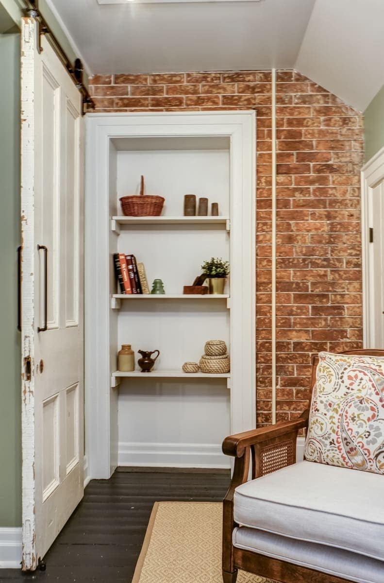 From HGTV! Marigold Suite in county farmhouse - Picture 46