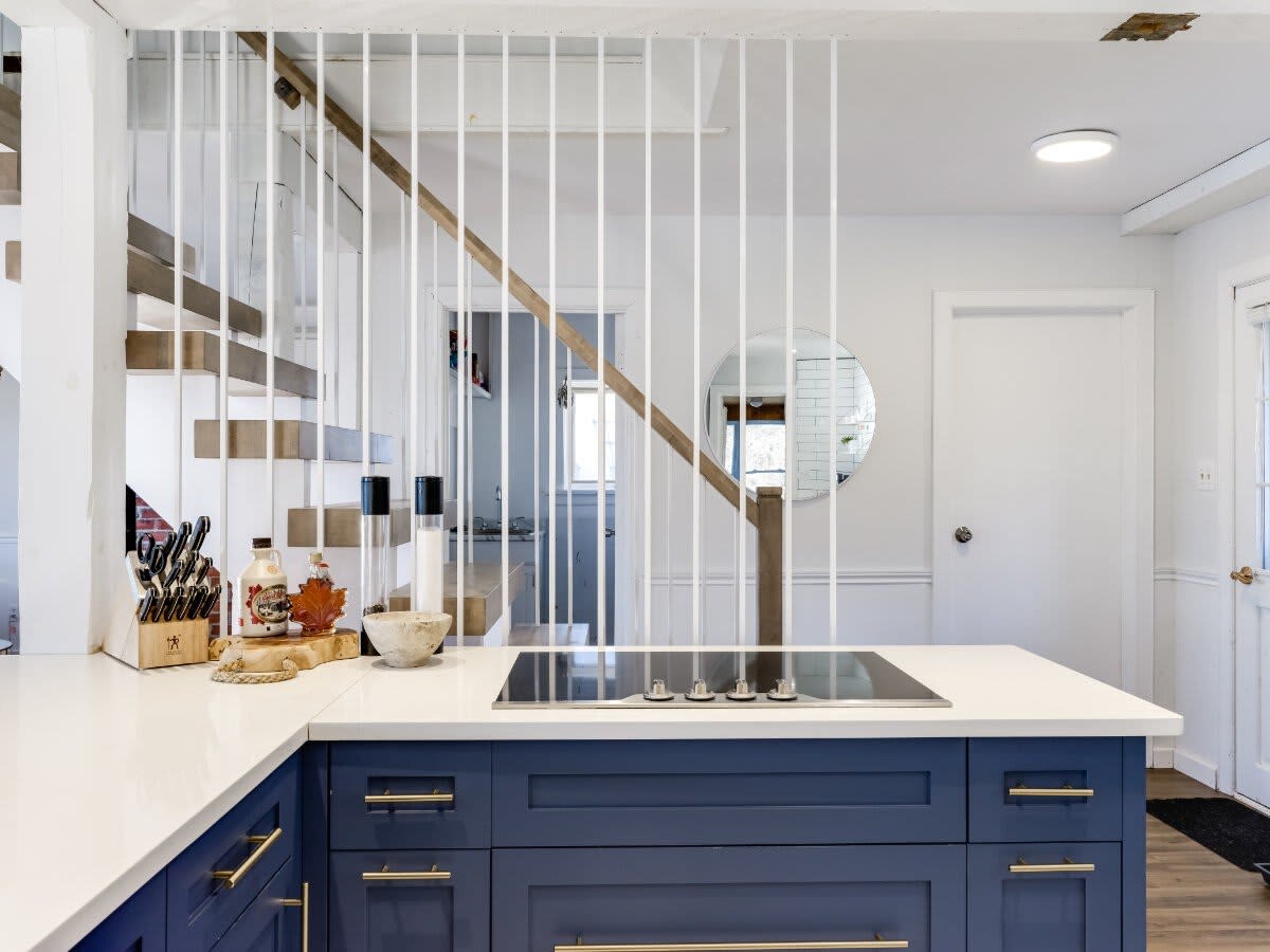 Cozy Family Waterfront Retreat - Picture 17