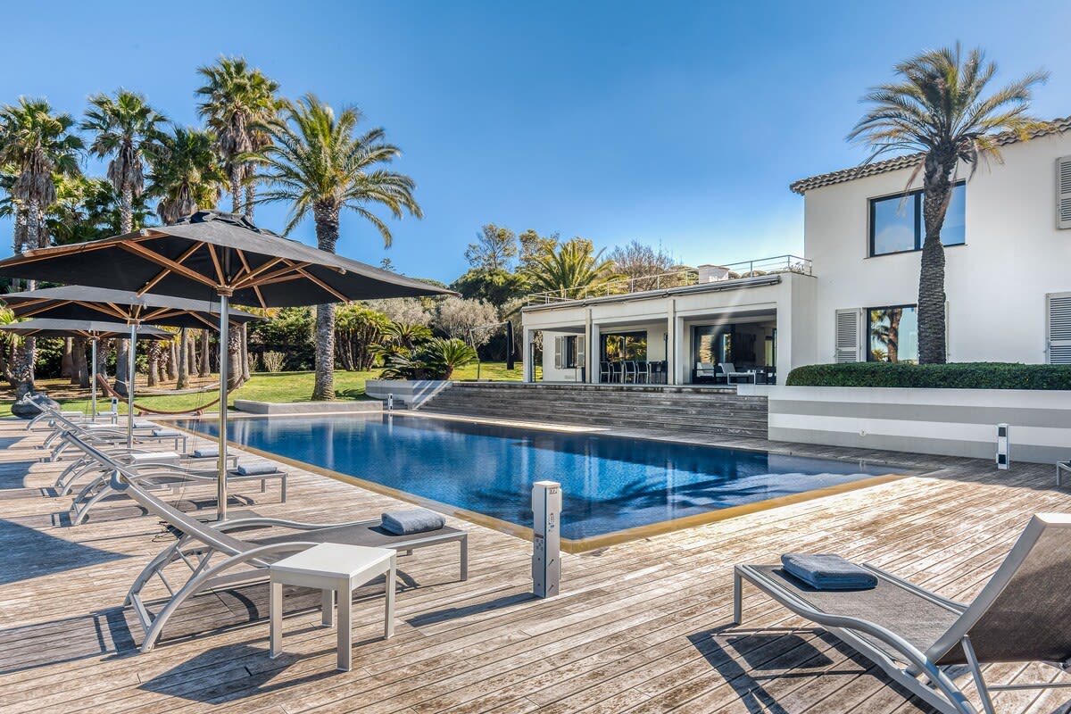 Location Villa Constantine Saint-Tropez photo - 1