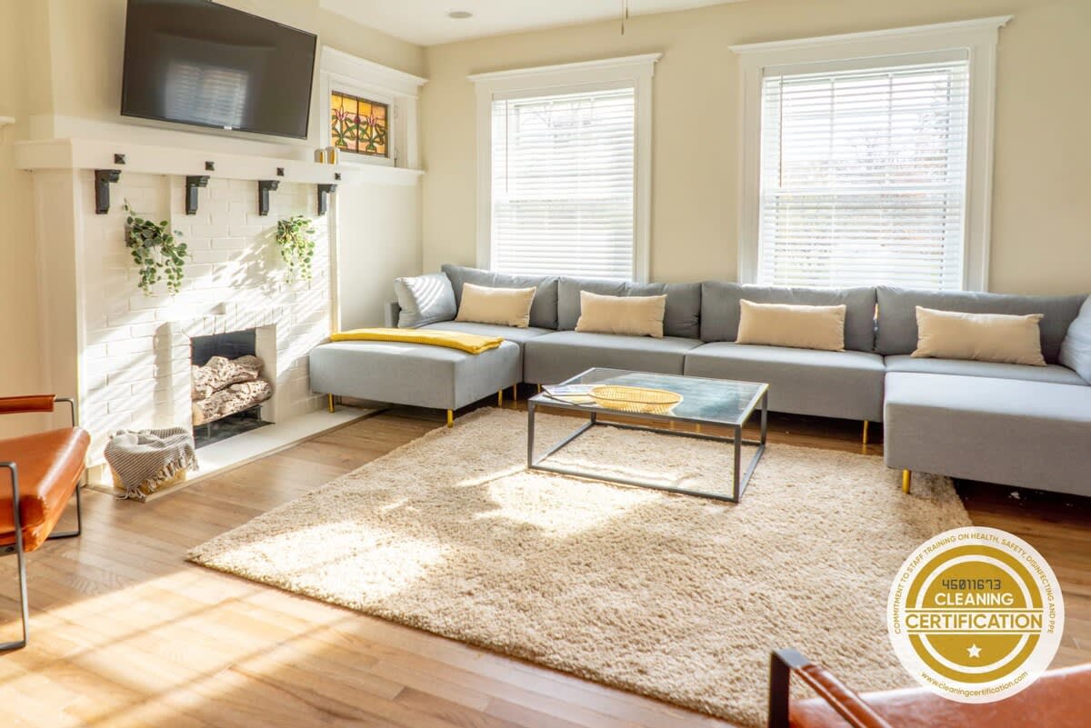 Tower Grove Park 4BR Home with Garage ABODEbucks — St. Louis, MO — vacation rental