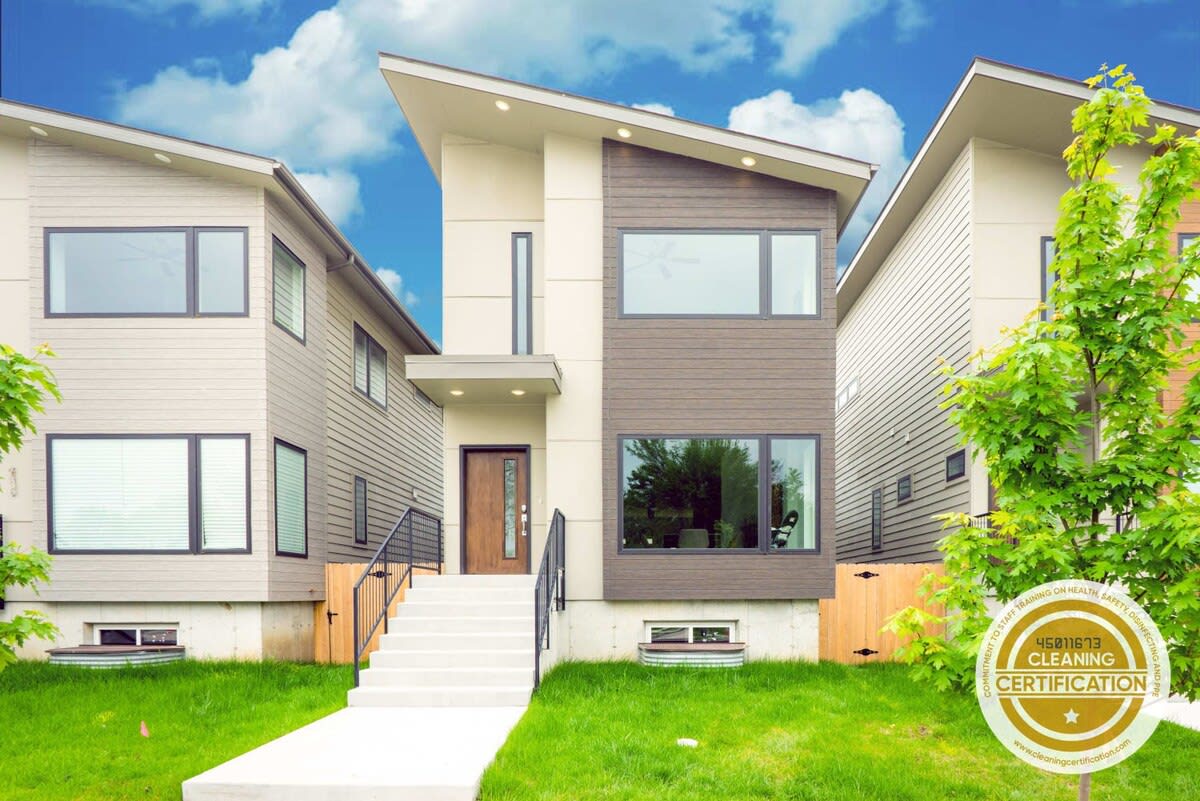Beautiful Modern 3BR in the Grove ABODEbucks — St. Louis, MO — vacation rental