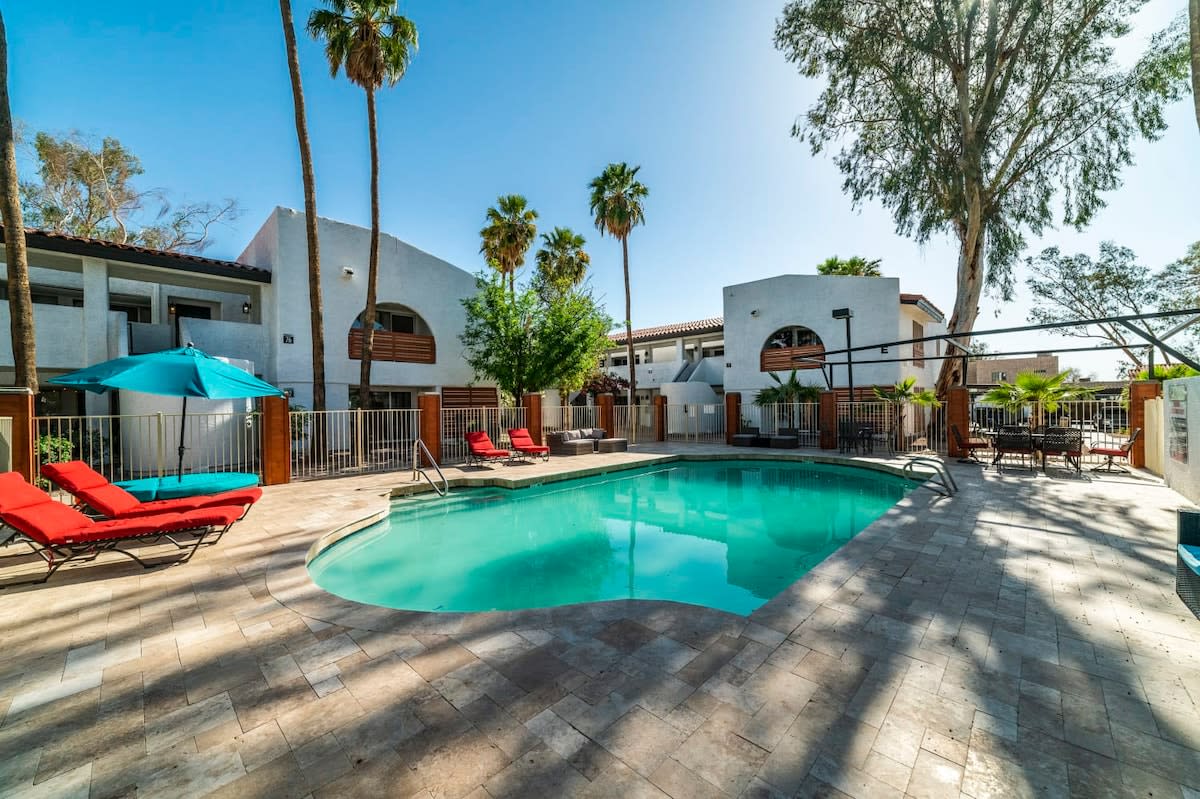 37B- Casa Grande Condo full remodel w HEATED POOL — Casa Grande, AZ — vacation rental