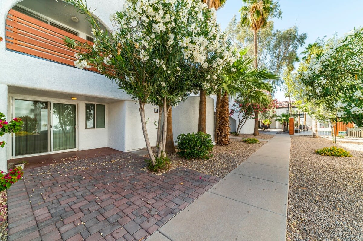 81 3bd 2ba condo Casa Grande heated pool dog park NO PETS — Casa Grande, AZ — vacation rental