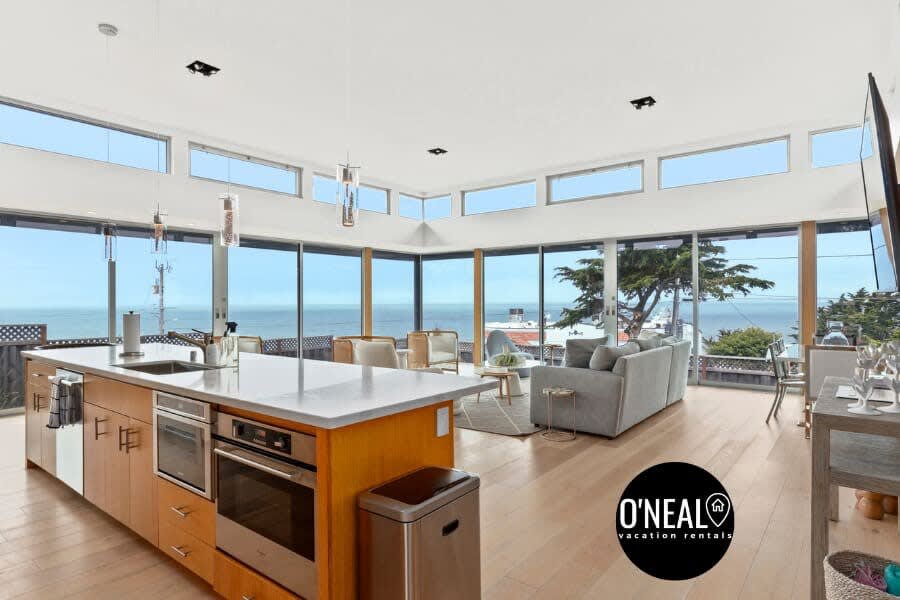 Ocean View Moss Beach Retreat — Moss Beach, CA — vacation rental