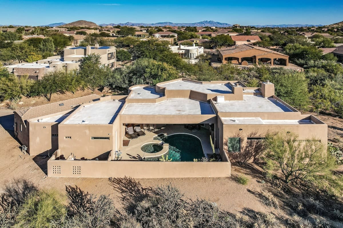 Serenity Peaks- Gorgeous Pet Friendly Villa in Scottsdale with Pool, Spa, and Bikes - Foto 1