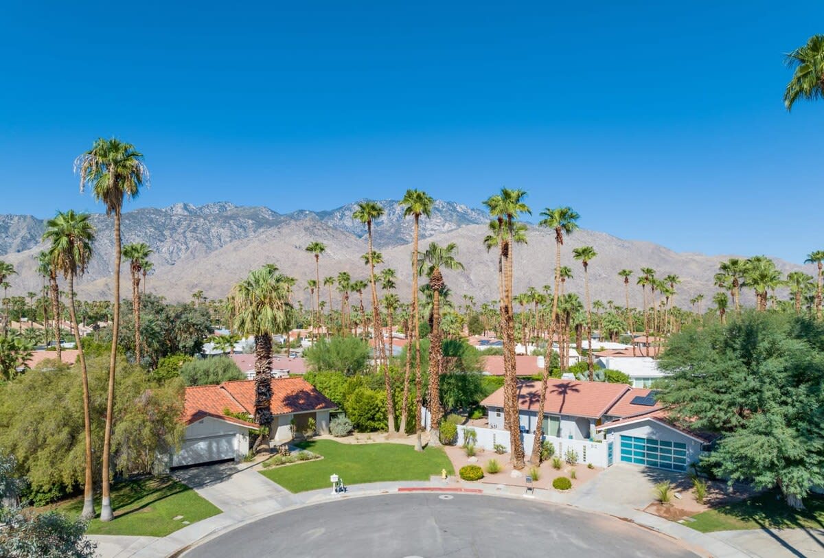 Serenity Palms-Gorgeous Villa in Palm Springs — Palm Springs, CA — vacation rental