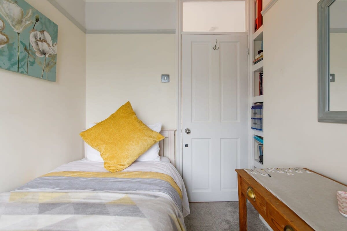 The single room is beautifully decorated and furnished.