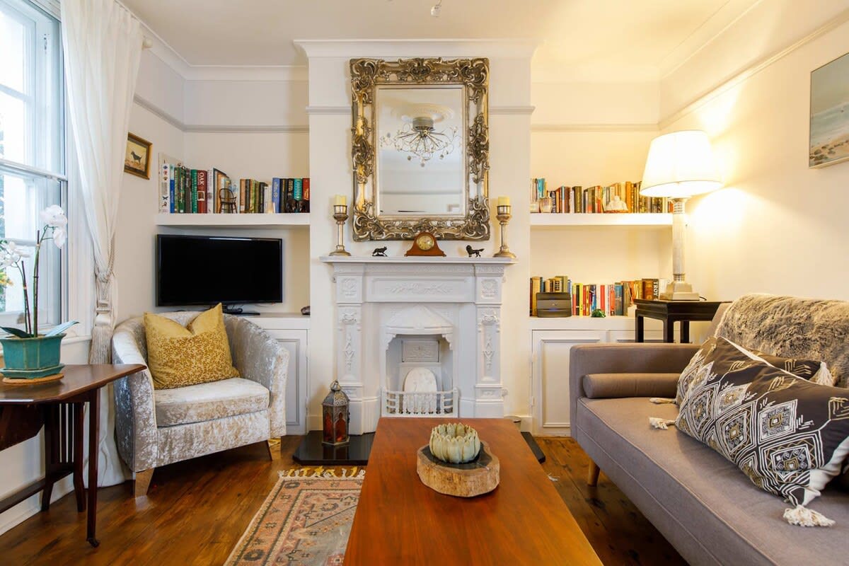 Beautiful Georgian Home in Heart of City