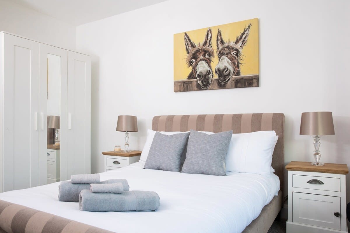 Super comfortable double bed