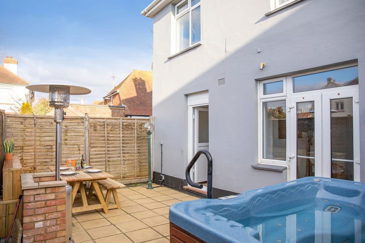 What better way to relax than in your private hot tub in the back garden. (available on request)