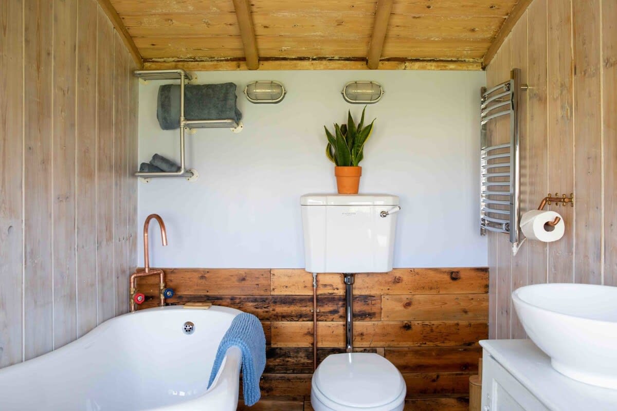 This train carriage has been completely remodelled and renovated to a high standard throughout.