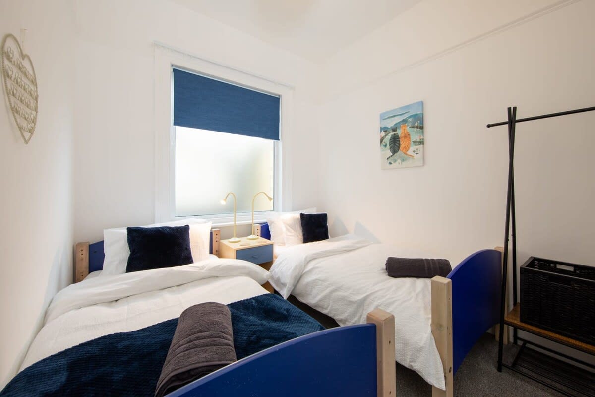 The twin bedroom with two comfortable single beds