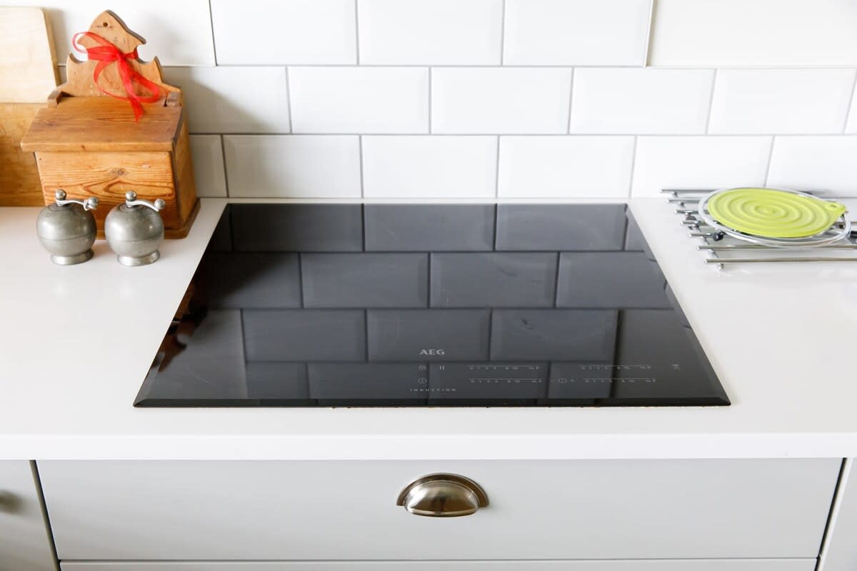 Stylish hob in the kitchen.
