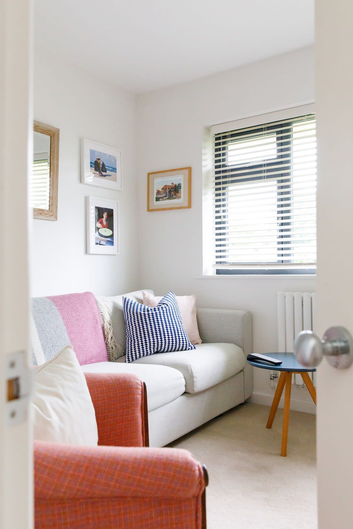 There is a cosy separate snug room.