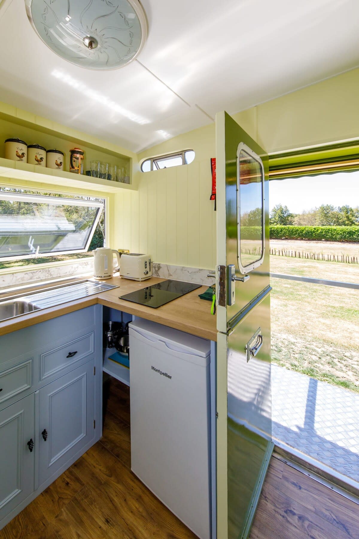 The kitchenette has a two ring hob, toaster, microwave and kettle.