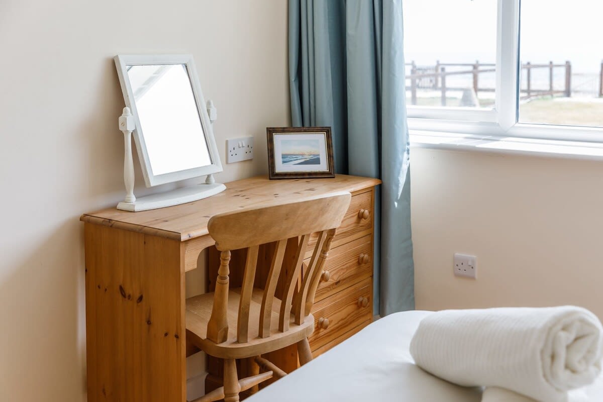 The desk area is handy if you need to catch up on emails...or get ready for an evening out at a local restaurant.