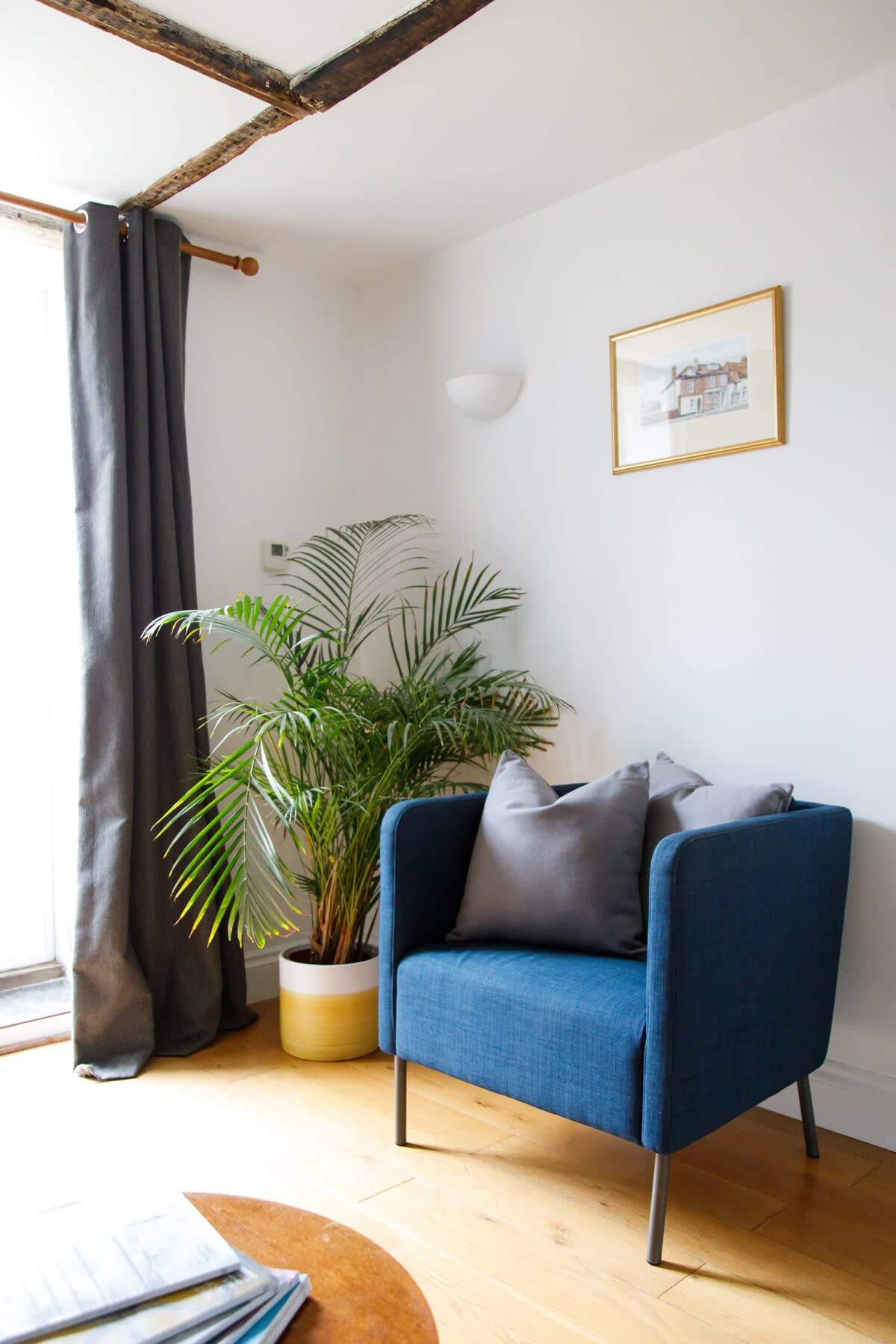 Start the day with a coffee and the papers or stroll to one of the many coffee shops in the city.