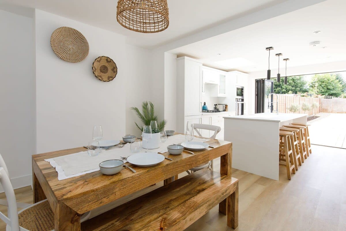 Stylish 2 Bed City Stay