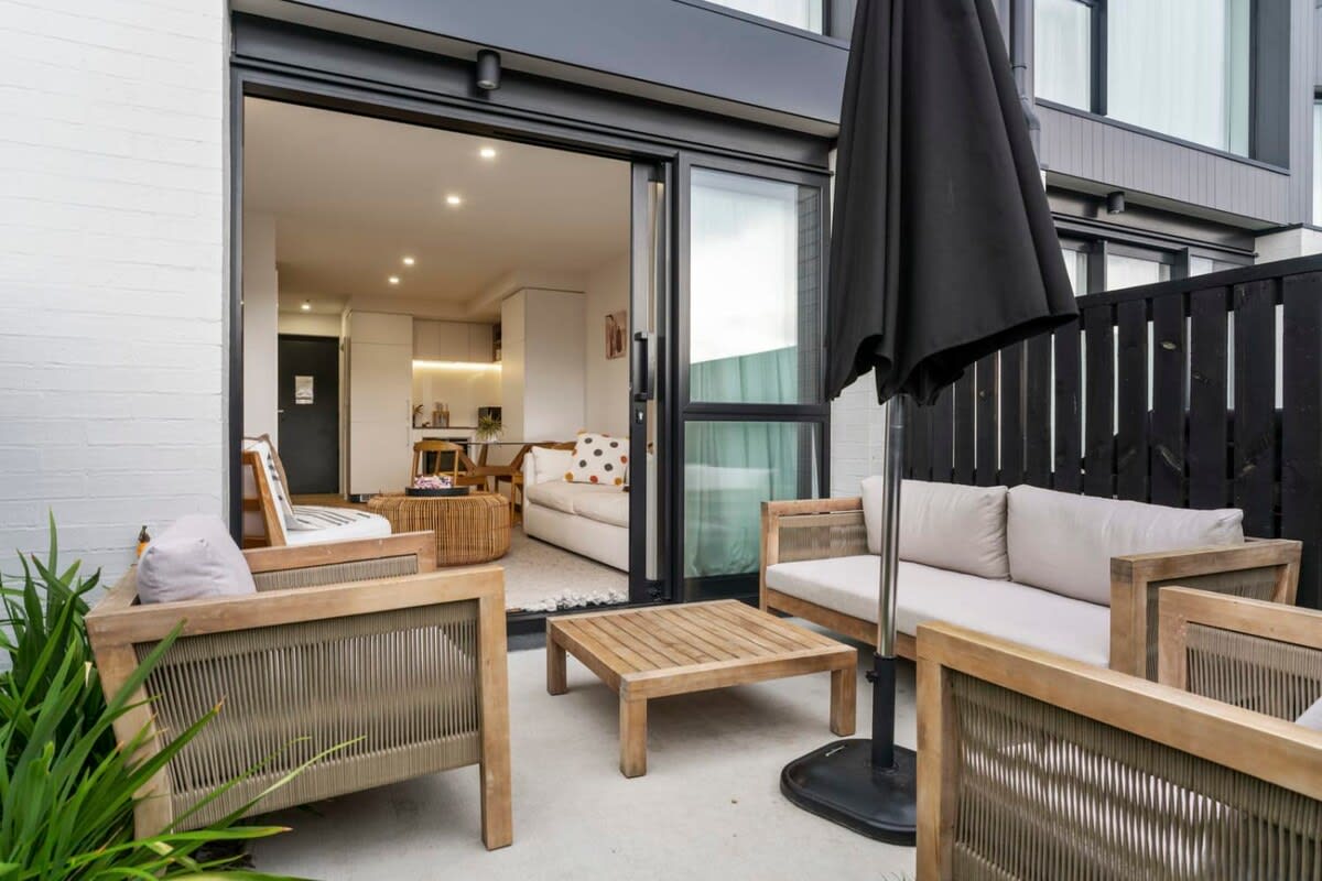 Wanaka Riverside Retreat — Albert Town, Otago — vacation rental