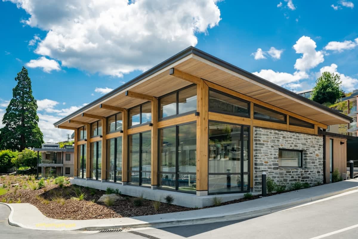 Stunning Lakefront Studio with Hot Tub & Views