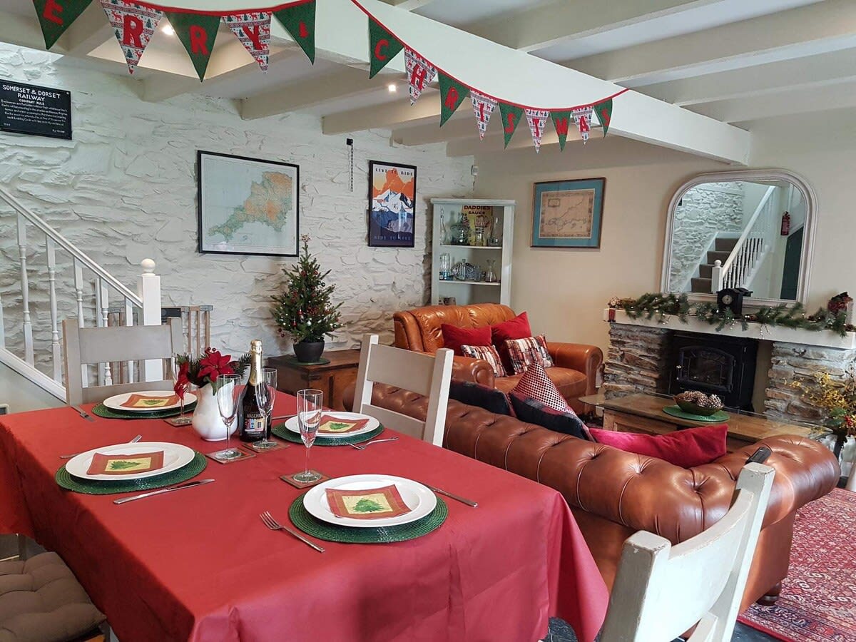 2 Bedroom Cottage Close to Perranporth Beach — Perranzabuloe, Cornwall — vacation rental