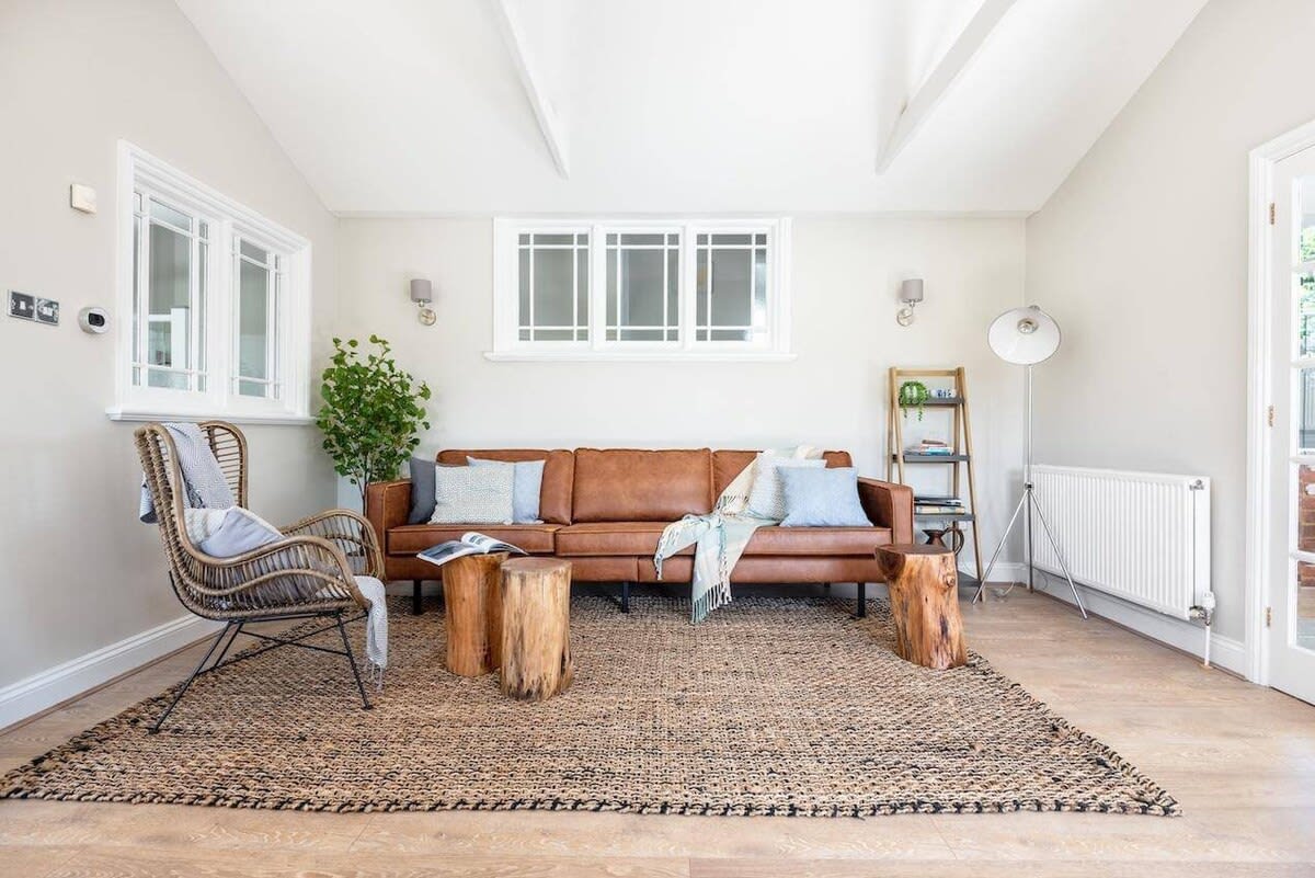 Stunning House, Estuary Views & Parking, Padstow — Padstow, Cornwall — vacation rental