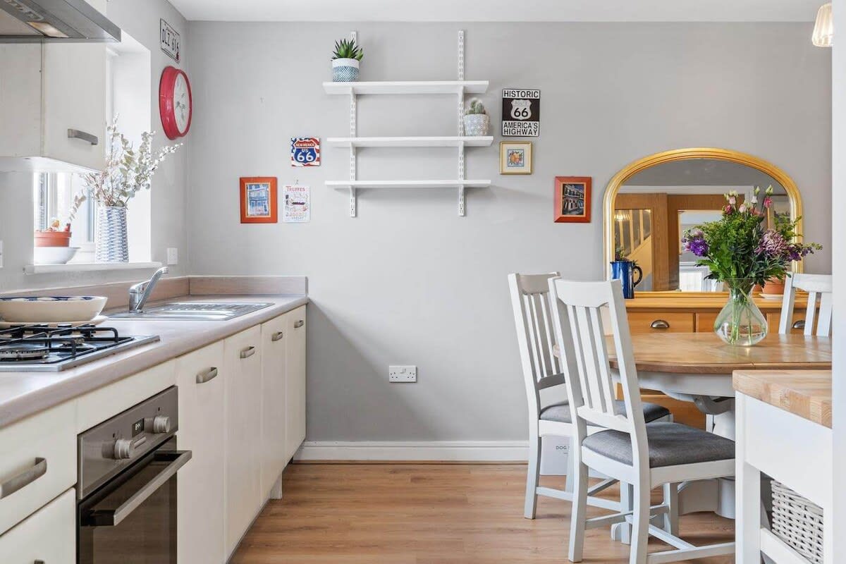 View 3