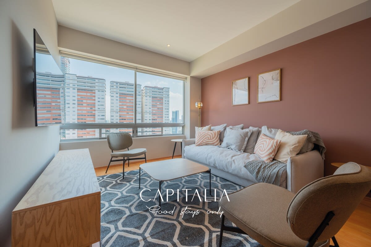 Perfect 2BR + Studio Condo with Parking - Foto 1