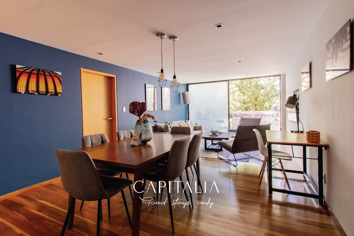 Capitalia | Sleek Escape - Picture 1