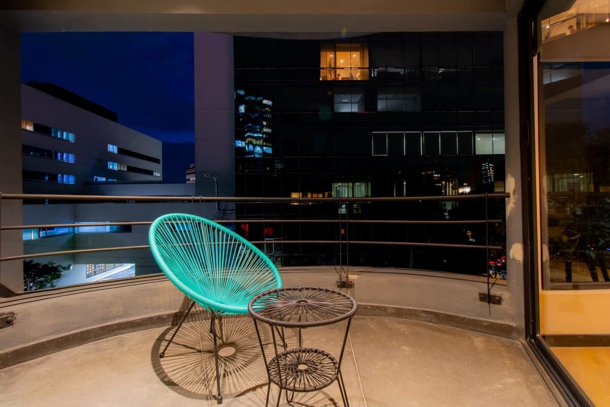 View 8