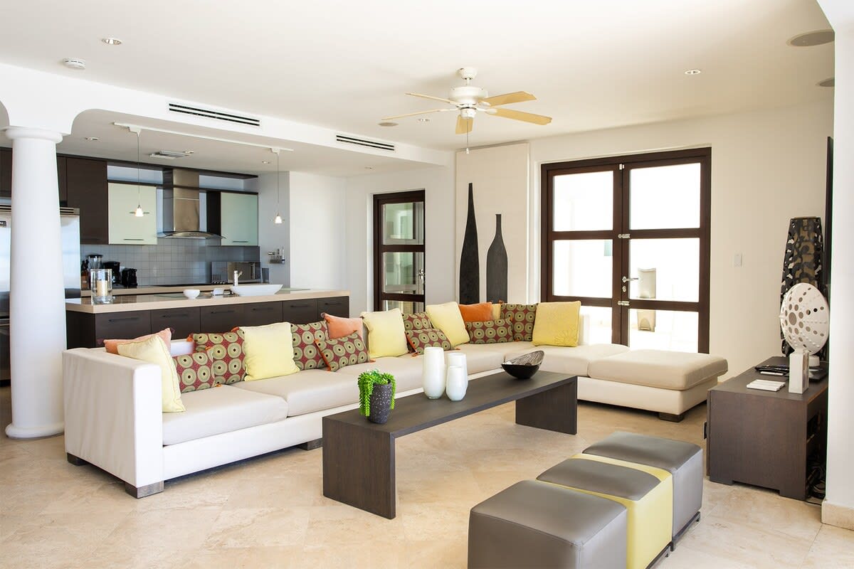 Farniente (2 bedrooms) - Oceanfront villa with pool, Cupecoy, St...