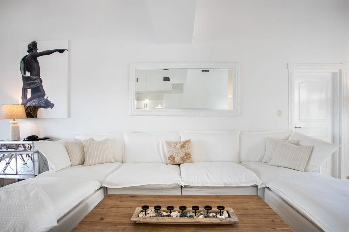 Marina 360 (2 bedrooms) - Water view condo with communal pool, gym and