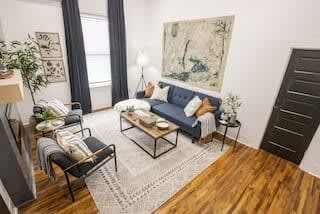 Spacious Corporate Lodging in Downtown Lafayette