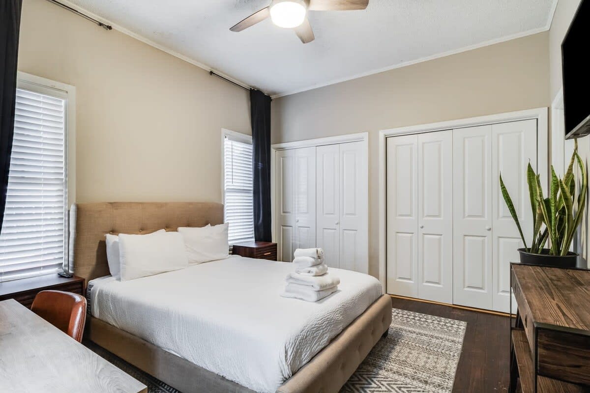 Cozy Lafayette Shared House-Private Bedroom, Garden & Free Parking