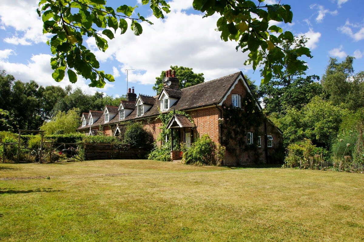 Beeches Cottage |Garden| by Brighton Holiday Lets - Photo 1