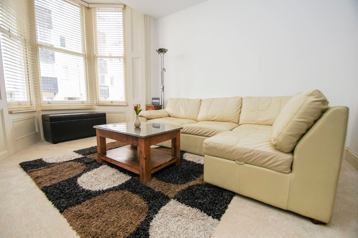 No 5 |Close to Seafront| by Brighton Holiday Lets - Brighton Holiday Home - Image 7