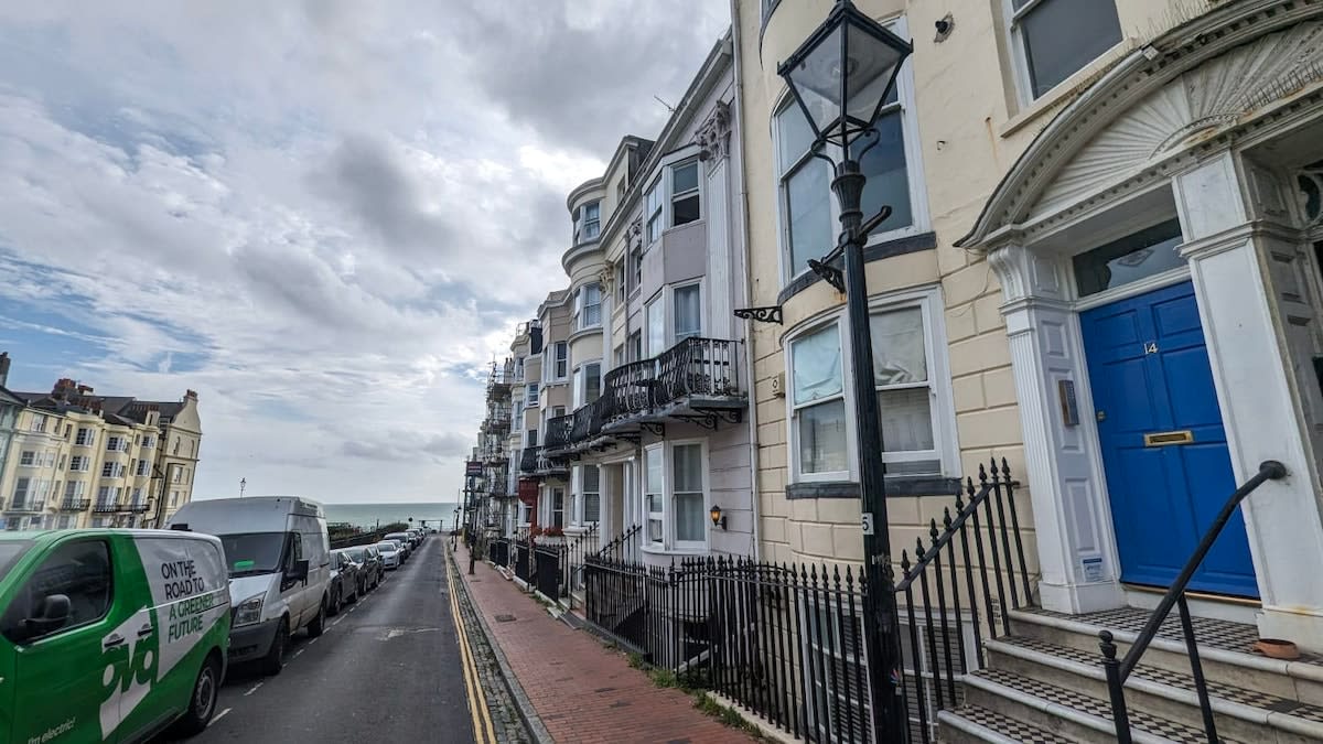 New Steine Apartment | by Brighton Holiday Lets - Brighton Holiday Home - Image 13