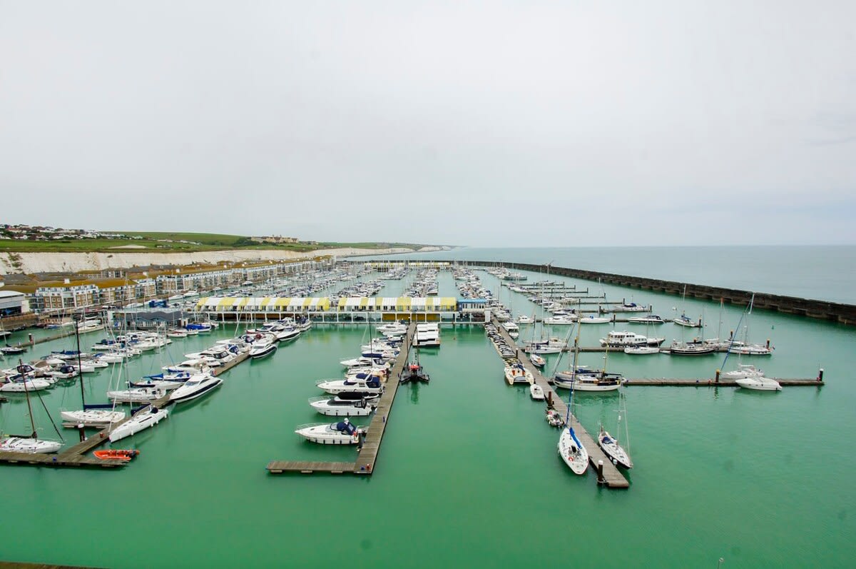 Orion Marina Sea View | by Brighton Holiday Lets - Brighton Holiday Home - Image 14