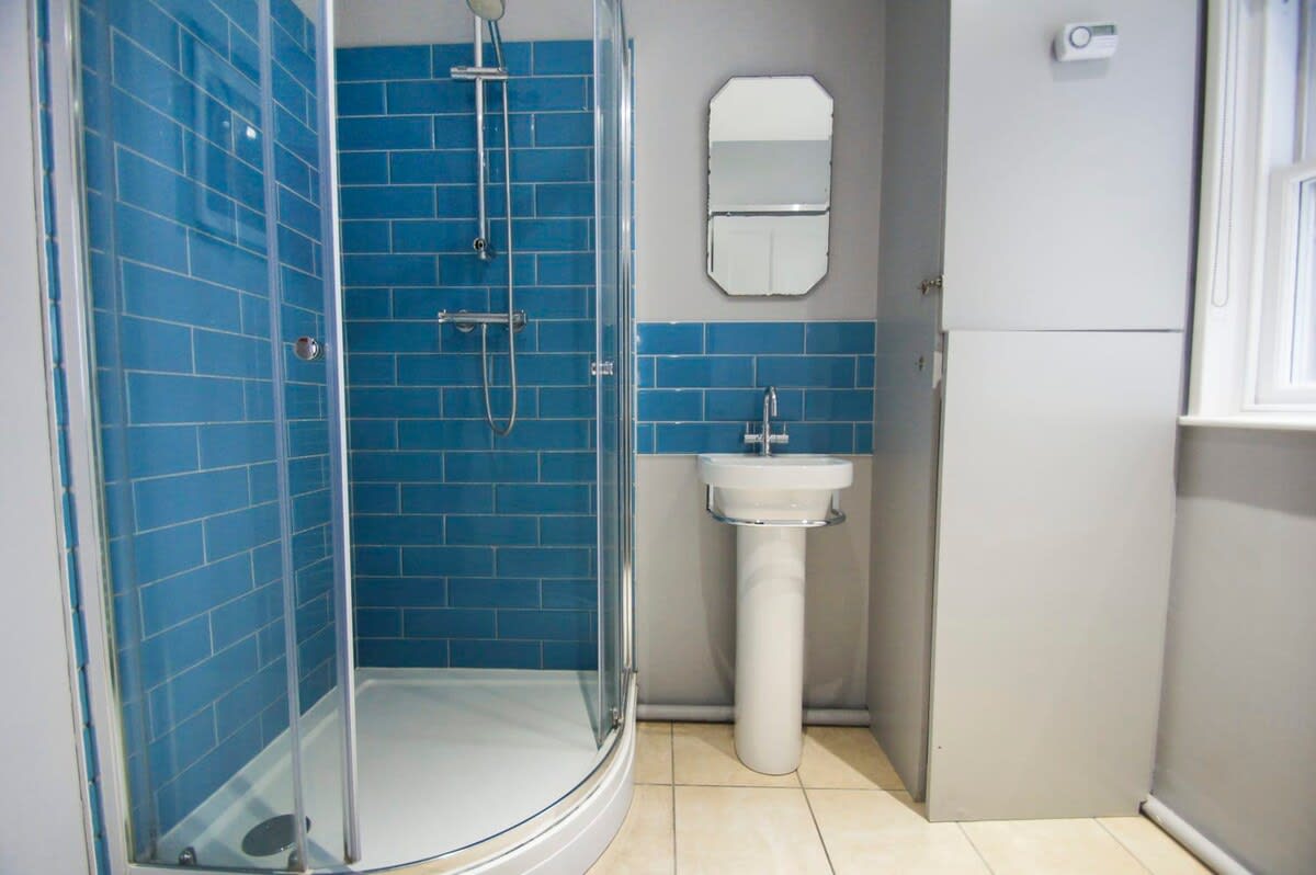 Chocolate Box |Sleeps 18| by Brighton Holiday Lets - Brighton Holiday Home - Image 23