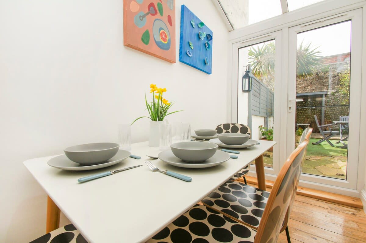Regent House | by Brighton Holiday Lets - Brighton Holiday Home - Image 7