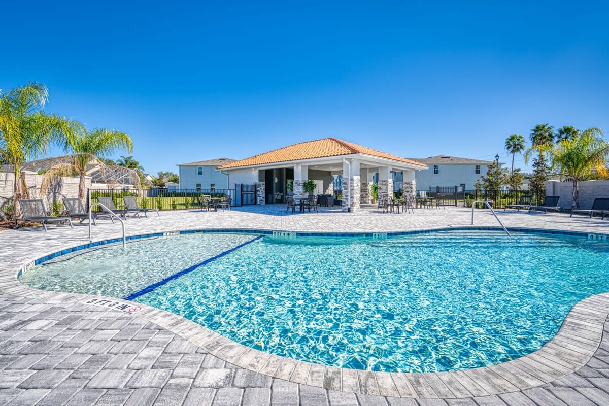 Affordable luxury home for 8 guests close to parks - Picture 50