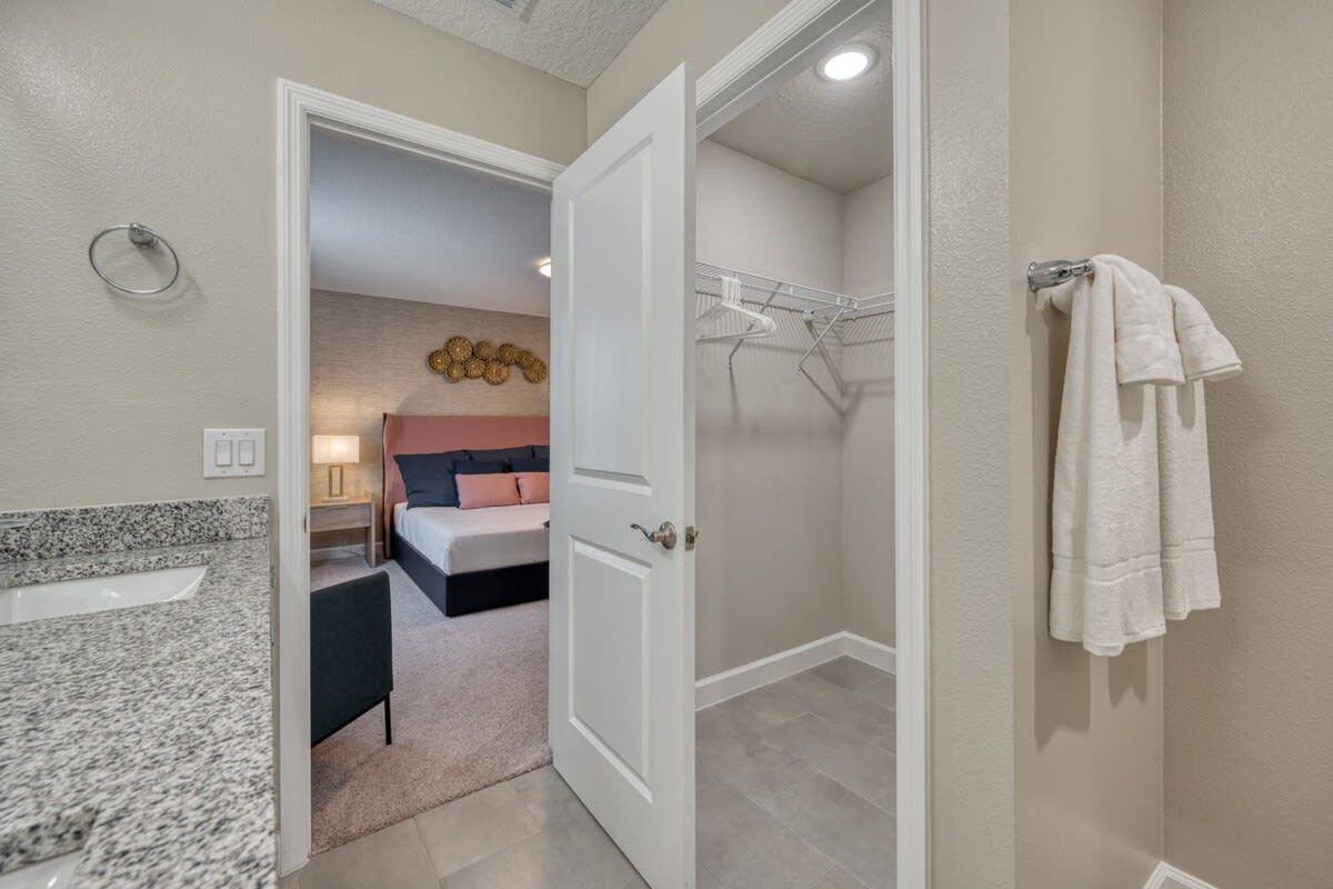 Beautiful spacious home for best Disney vacation - Picture 37