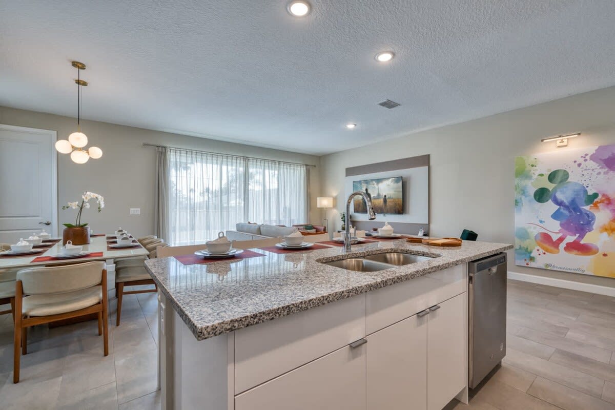 Beautiful spacious home for best Disney vacation - Picture 7
