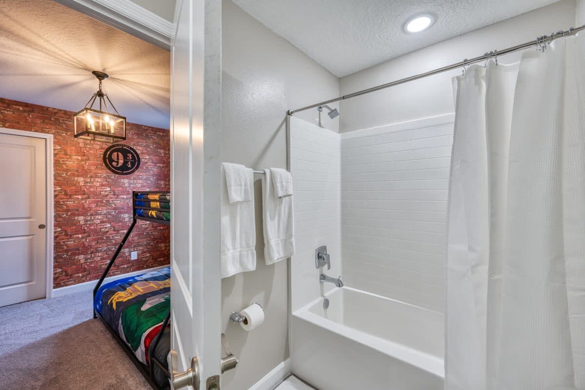 Beautiful spacious home for best Disney vacation - Picture 44